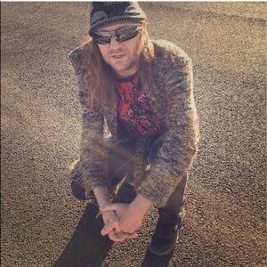 Meet your Posher, Jax